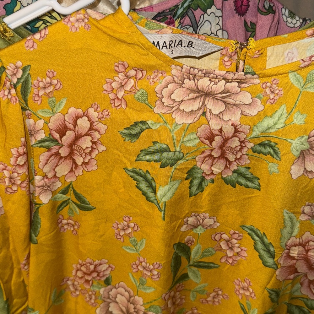 Maria B. Small Dress Bundle of 4 Floral Maxi Dresses Collection Long Sleeve - Picture 4 of 7